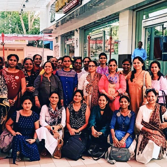 swayamsiddhabg's tweet photo. Women Entrepreneurs of Swayamsiddha Foundation, Mumbai visited manufacturing facility of Prashant Corner to get first hand experience of manufacturing activity and entrepreneurship.. #swayamsiddha #prashantcorner #thane #womenentrepreneurs #womenempowerment https://t.co/04ozc5tzr5