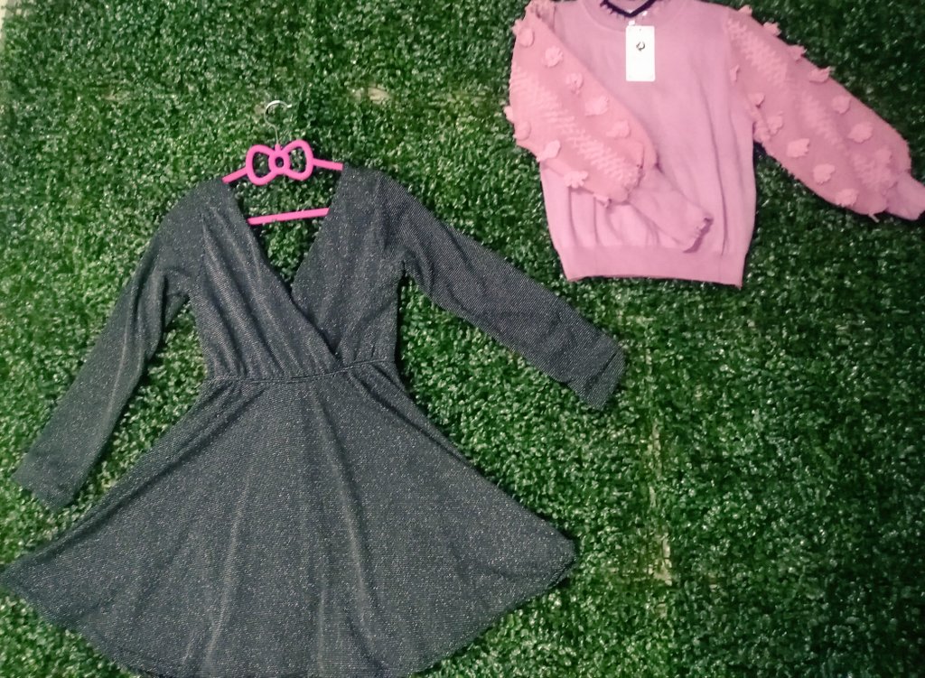 PaulethMndezQui's tweet photo. #Vestido #Glitter
#Negro #Plata escote cruzado, resorte en cintura #Unitalla #LaTendencia
$325 MXN + Envío
#Sweater #Fucsia #Manga #Abullonada #Aplicaciones #Flores ligero #Volante en cuello y puños #Unitalla
$285 MXN + Envío https://t.co/87FiyLTf5N
