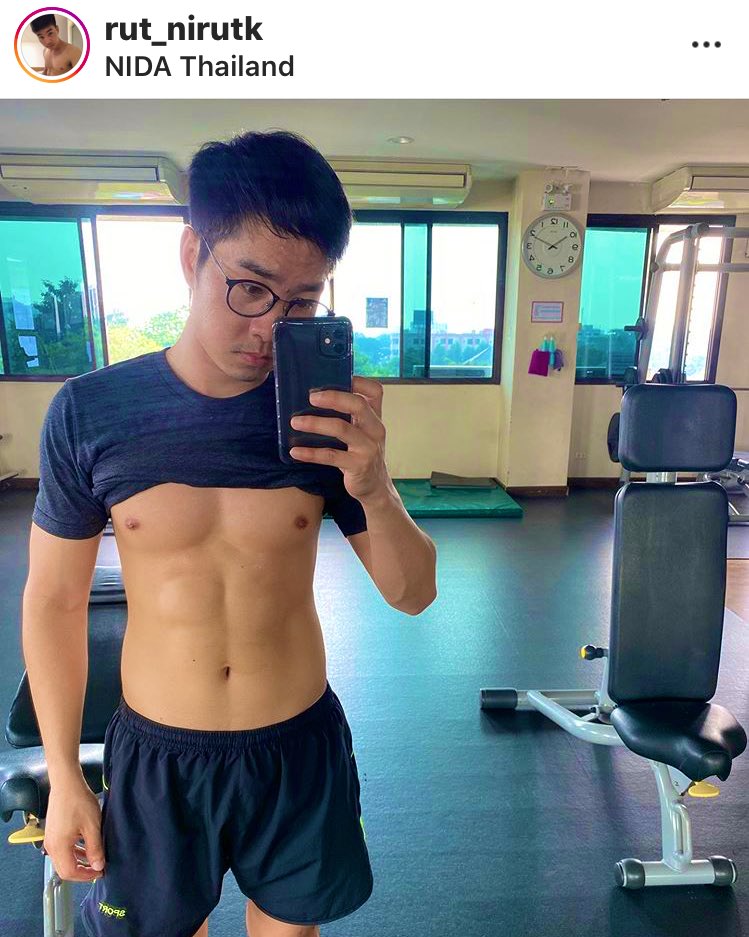 f227145225's tweet photo. พี่แว่นสุดหล่อ
#ผู้ชายน่ารัก
#ผู้ชายหล่อ
#ผู้ชายน่ากิน
#ผู้ชายหุ่นดี https://t.co/Poi3wph7Tg
