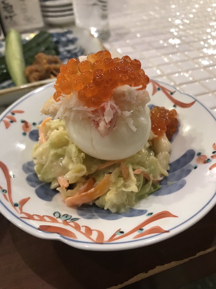 cumaronia's tweet photo. カニとイクラのコールスロー￥630
#魚屋ツキアタリミギ　#北千住　#居酒屋 https://t.co/ndx1yT7UYM