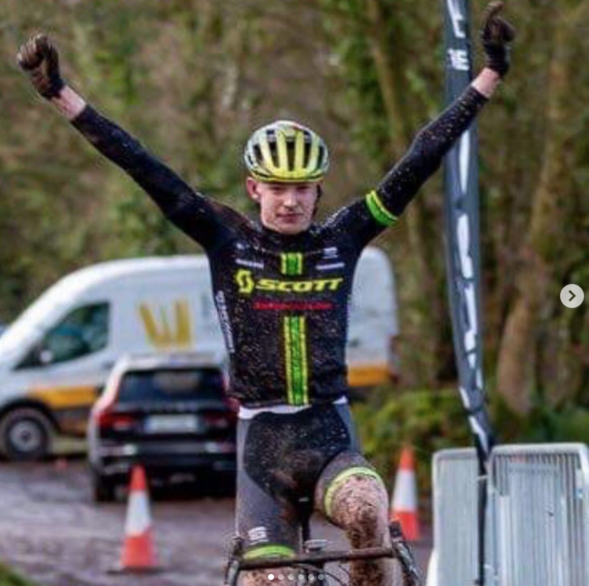 Big day ahead in the office. Best of luck to our riders in Championships today on a challenging and tough Parcours!
First off is Ruairi in the junior men’s at 9:45. Then Stephanie, Niamh &amp; Roisin in the Senior Women’s at 12:45 
Then David in the Senior men's at 2:30.
#Cx #cxnats