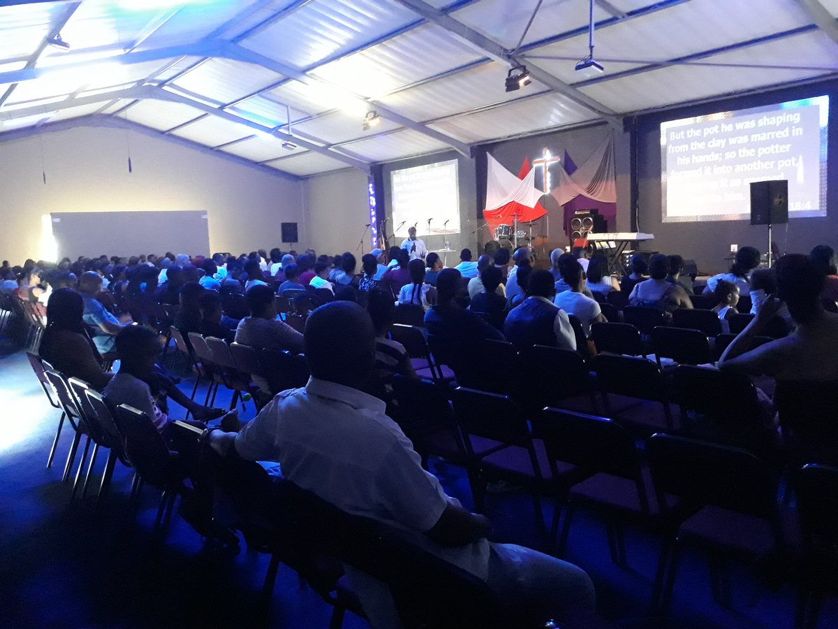 GraceImpactZA's tweet photo. As long as you are in the Potter's hands, he will make you into something new.
"God is going to remold something on the inside of you" - @BishopBilong
#GraceImpact #SupernaturalInfluence #ThePottersPot https://t.co/oAQTqomBev