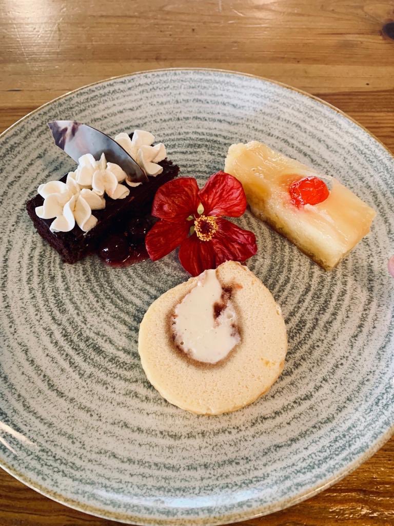 PantryNewmarket's tweet photo. Pudding Night anyone 😛🤤 Come join us for our famous Pudding Night on Tuesday 28th January 🥮🍩 #ThePantry #PantryNewmarket #PuddingNight #Desserts https://t.co/5eLWqN4NUT