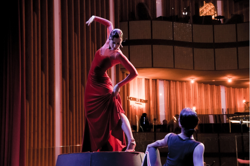 ¡En Platea nos encantan los domingos! Te esperamos hoy a partir de las 14.15 para disfrutar de unas Estrella Damm con nosotros acompañados por el flamenco de Monica Gomez &amp; Dbureo 💃