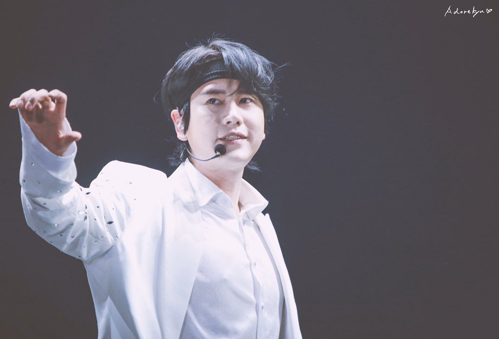 크리스탈 𝘊𝘙𝘠𝘚𝘛𝘈𝘓𝘓 🔮 tweet media