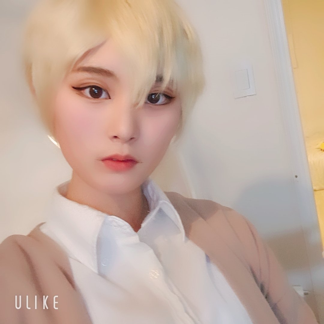 semshu416's tweet image. #놀먹마토_후기
놀먹3 알베르로 알케최 가디건 맞춰간 셈슈입니다!~!
저는 결백했는데 청산가리 카톡 내역이 들켜서 아니 그보다 난 사기까지 당했어
완벽주의자 알베르가 사기도 당하고 누명도 쓰고
그래도 수갑 멋지게 풀고 돌았습니다()
돌겠네, 돌겠군 정말 좋아하시더라구요