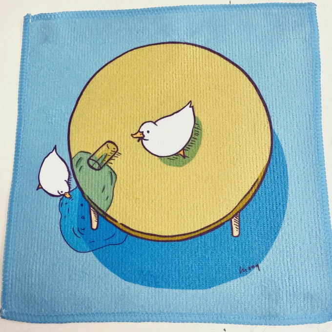 ハンカチが必要そうな場面をハンカチにしました 