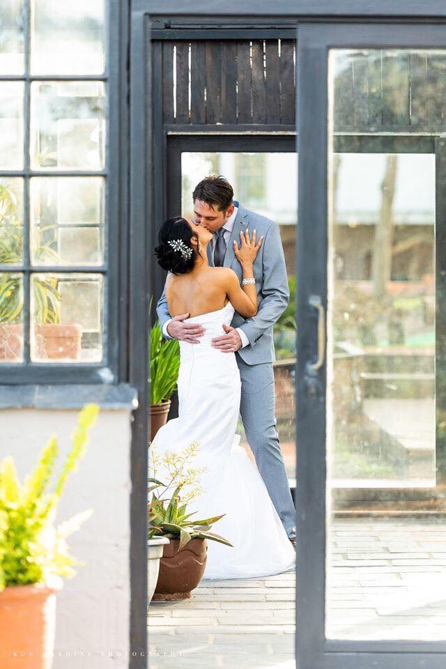 Happy New Year to all! 🥂Looking SO forward to bringing new creations to life, meeting new clients, &amp; sharing more prettiness with u all...starting with our beautiful #bride, Melissa, who added the finishing touch to her bridal look with a KMD #headpiece! @ronharding_photography