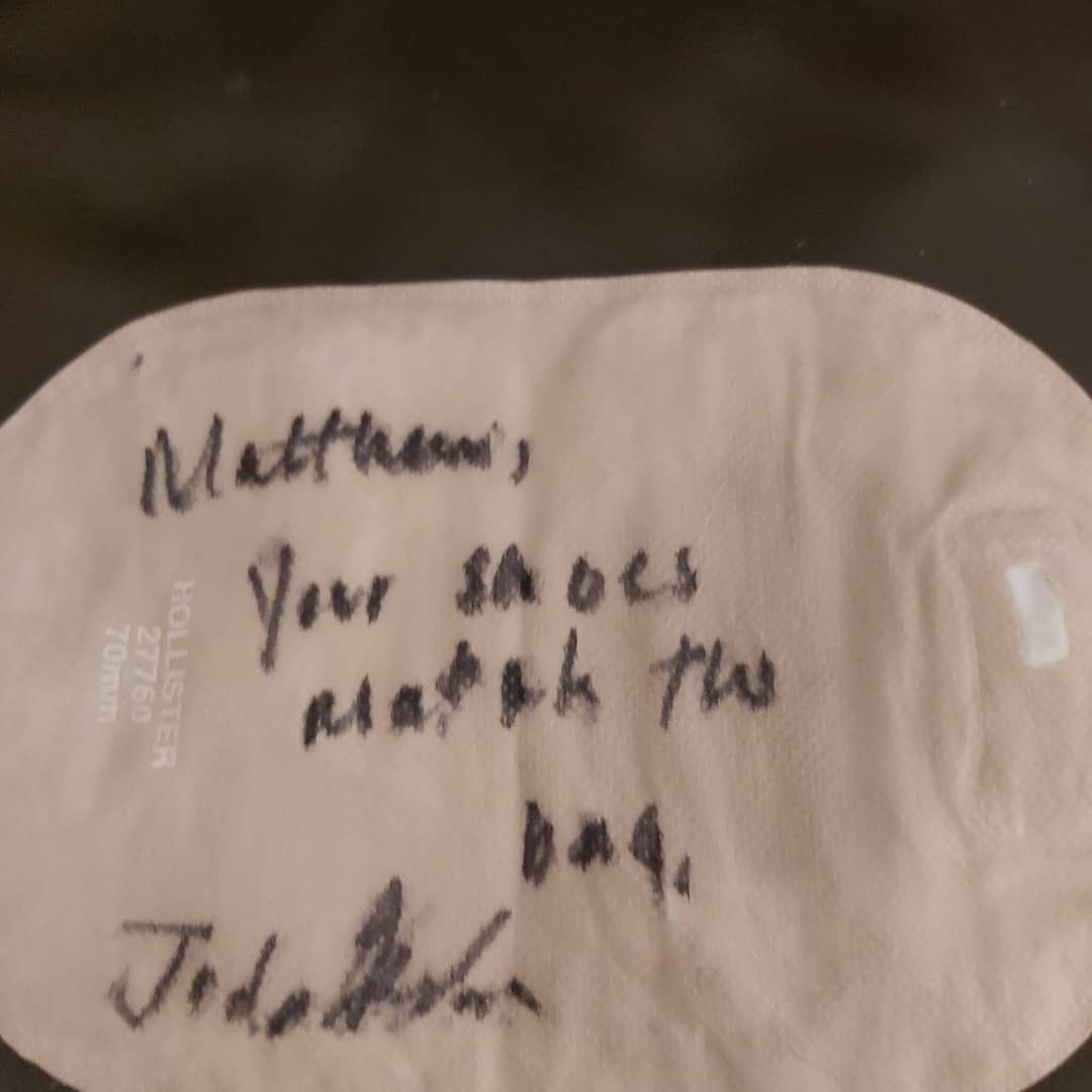 butt_belly's tweet photo. @KrazyAngelKat81 @giffgaff @platinummind @prairiedawn @RobbieRinder And one he signed for my son (we both have a ileostomy due to a very rare genetic disease) https://t.co/s8TvHgtXS6