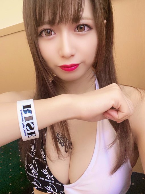 グラビアアイドル桜りんのTwitter自撮りエロ画像18