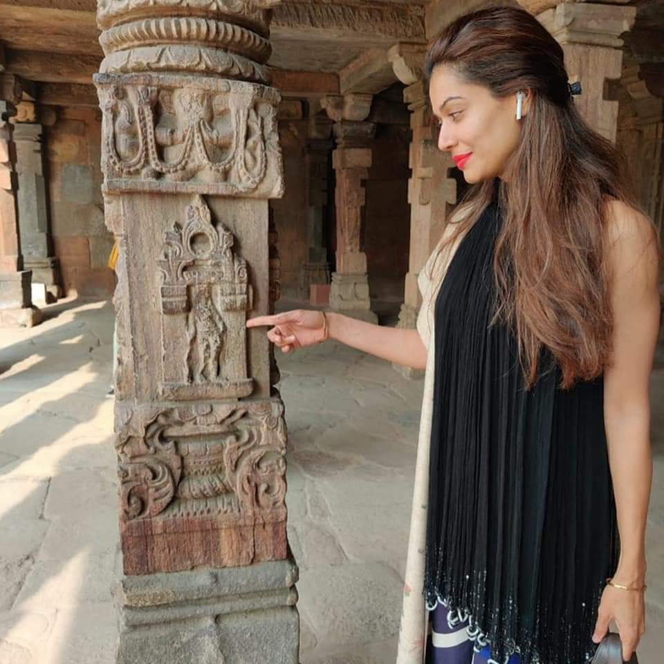 MonarkMistry's tweet photo. When @Payal_Rohatgi At Kutub minara

You wanted to destroy our Architecture culture, but our karma would destroy your fascist culture..

Some symbols re-creat history https://t.co/Ja2EDQhE2N