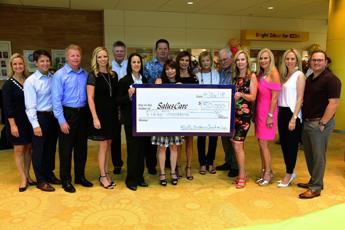 swflwinefest's tweet photo. The #SWFLWineFest donated $50K to SalusCare in 2018. SalusCare provides behavioral health services in SWFL. #WineFestCommunityImpact https://t.co/nXGRzdi2hL