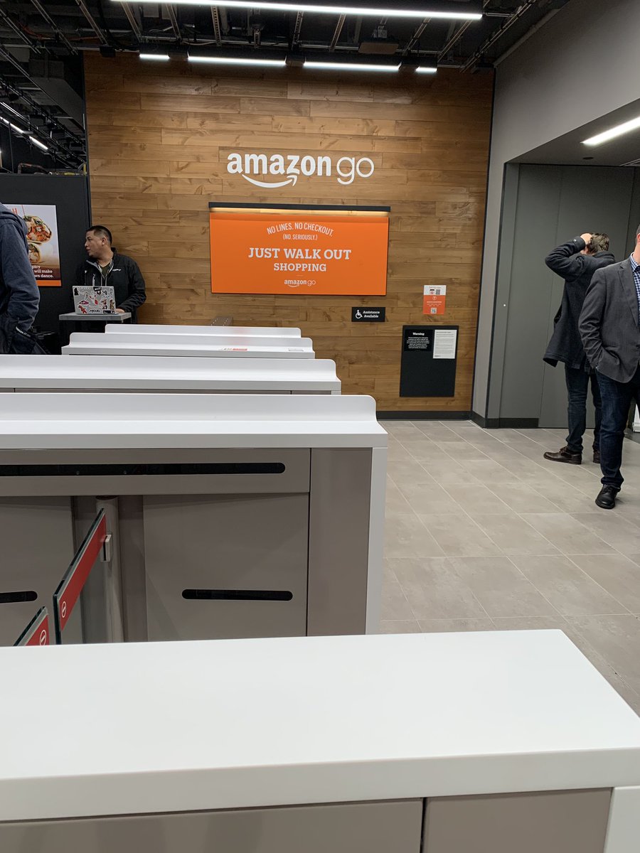 Bildico's tweet photo. Visiting Amazon go-store. https://t.co/SwjHXNTy15