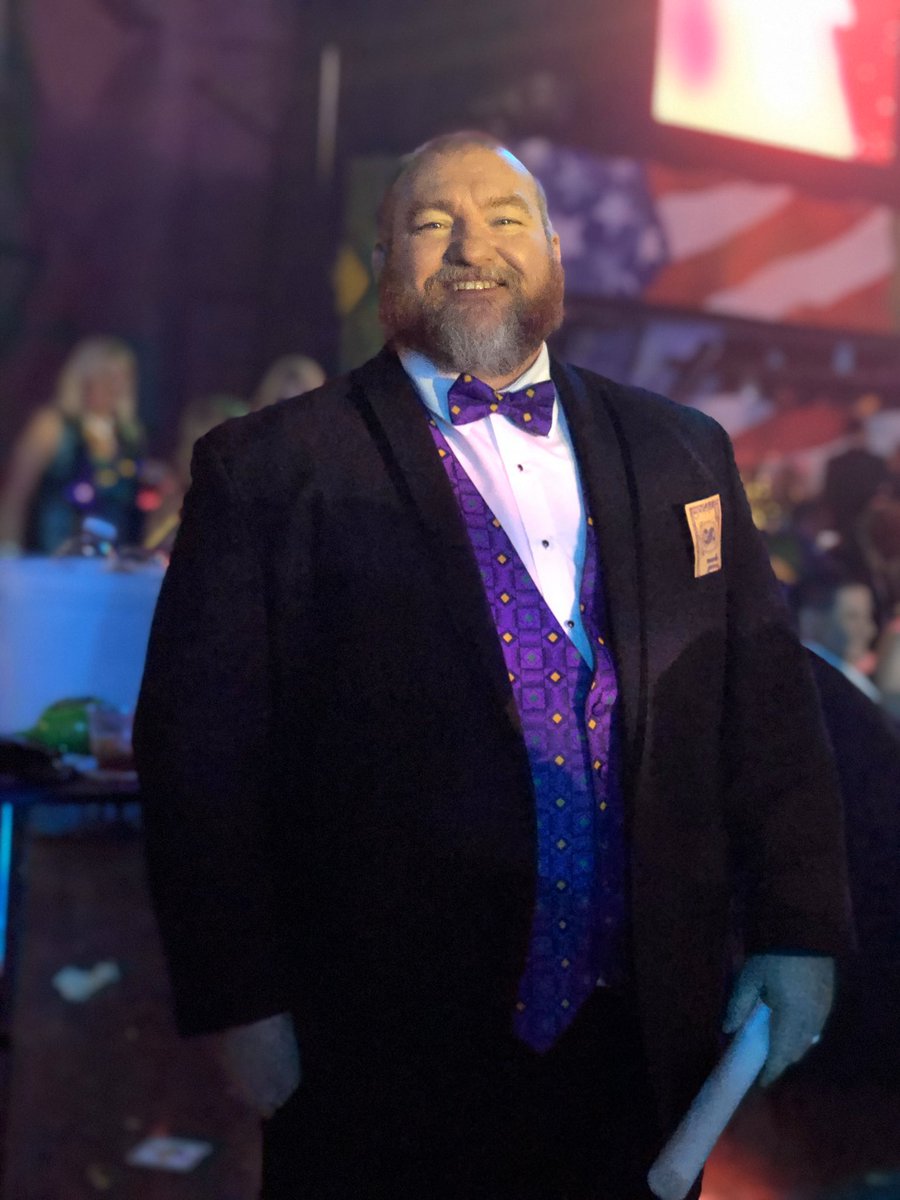 BirdsallAngie's tweet photo. @Tommurr11871710 and I had a great time at our first Mardi Gras ball last night. https://t.co/Zk6x9tE8gs