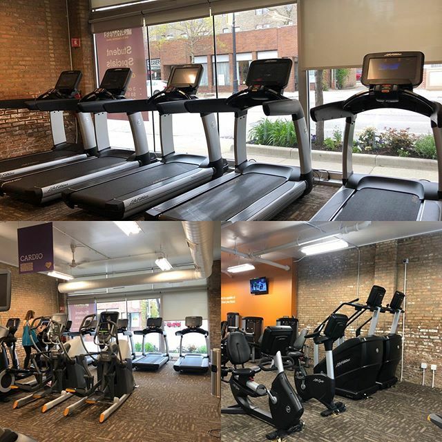Anytime324's tweet photo. We are extending our New Year $1 Enrollment Sale through Tuesday Jan 14. Swing by 10-2 or 4-7 either day to sign up and get your key fob for 24/7/365/4500 access. The 4500 is for the many Anytime Fitness Gyms in all 50 states, in 30 countries on all 7 co… https://t.co/SKIlAwbsaZ https://t.co/TNuZTF8ENH