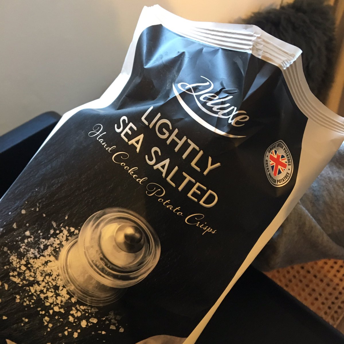 GemMcQueen's tweet photo. Hi @LidlGB.
Look what I found when I opened this bag of crisps. Can you tell me what is it? 😳😳 https://t.co/yyABbYjUat