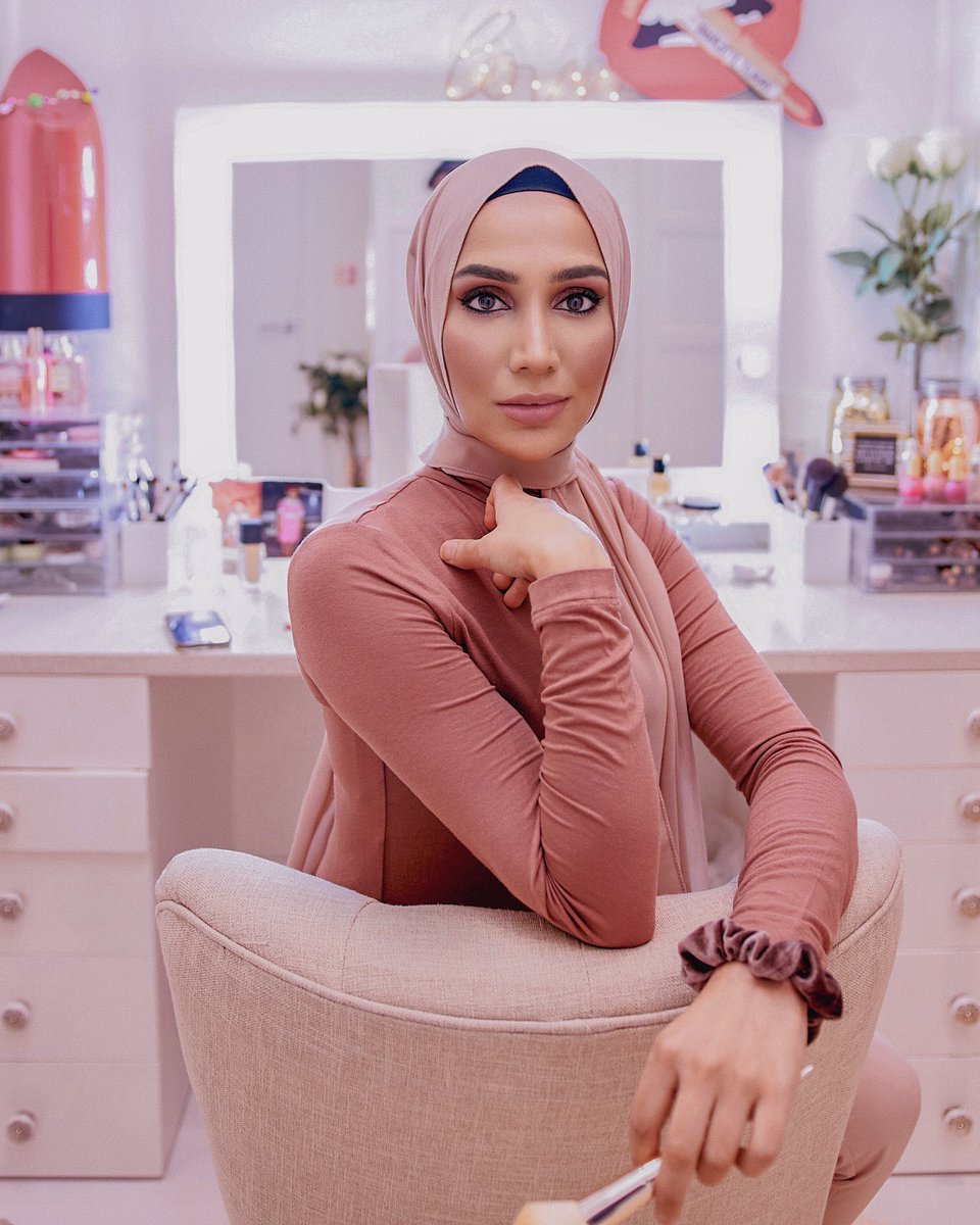 amenaofficial's tweet photo. 🧕🏽🧕🏽 https://t.co/OK0gOfR5cv