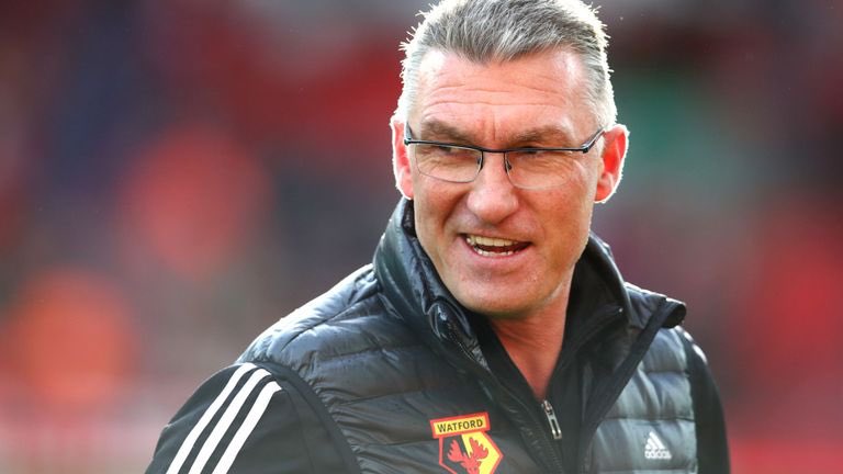 forzawatford's tweet image. Watford under Nigel Pearson:

✅ 3 Premier League wins in a row.
✅ 100% home league record.
✅ Out of the bottom 3 for the first time all season. 

🎵 We are staying up! 🎵

🐝 #BOUWAT #WatfordFC