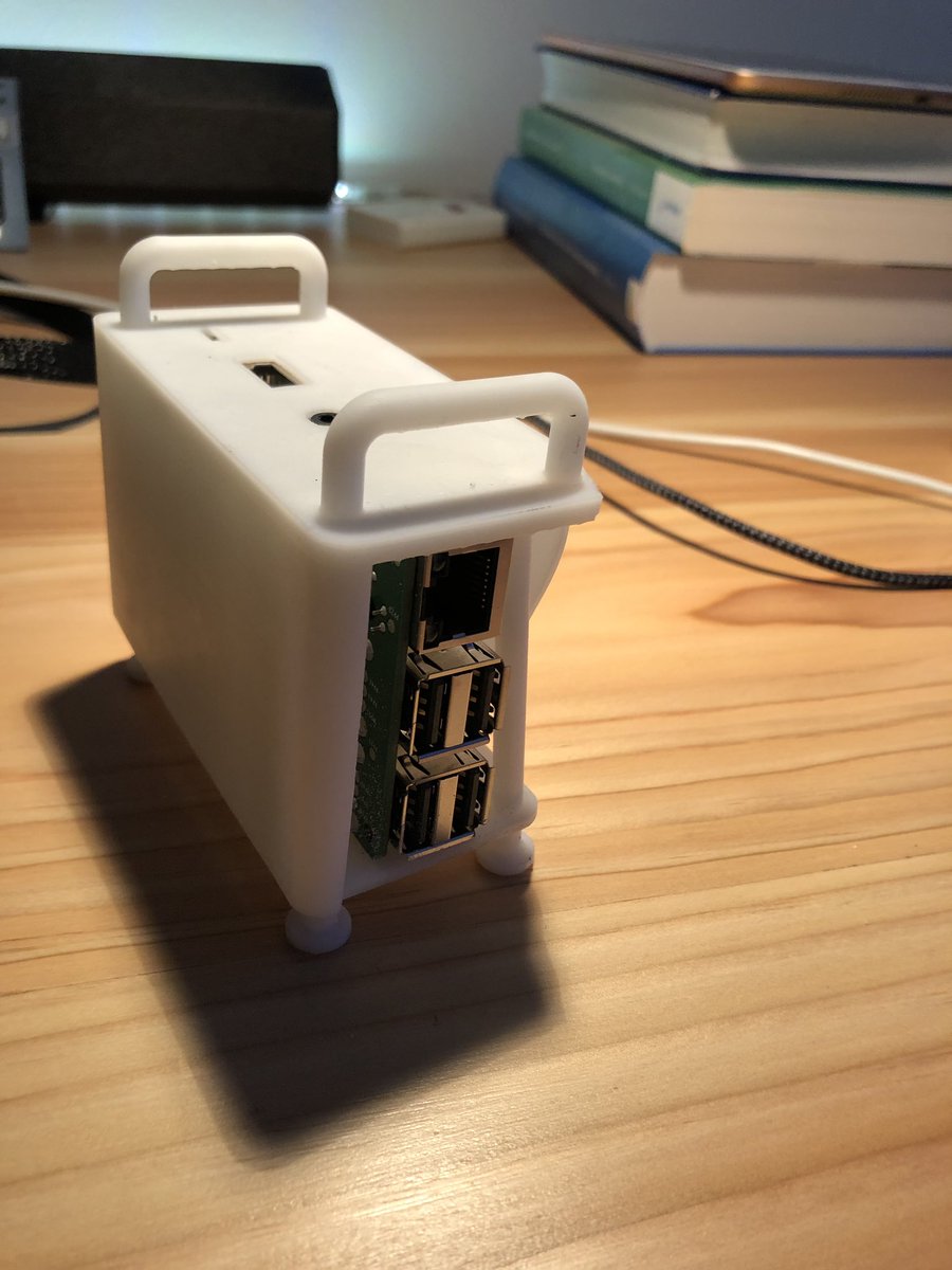 KaiGo_studio's tweet photo. Need some improvements #PiPro #raspberrypi #MacPro https://t.co/g7Fo21qBRw