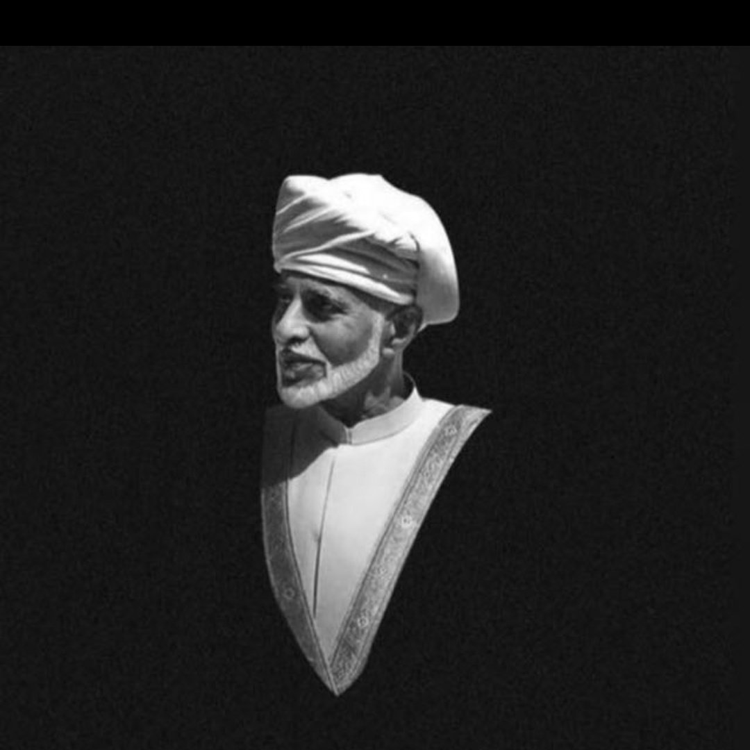 رحل قابوس و بقى قَبَسه و نبراسه 💔
#قابوس_بن_سعيد