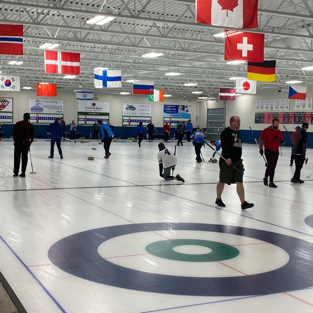 WanderNorthMN's tweet photo. Last chance to check out the curling tournament this weekend.  1-8PM @stpaulcurlingclub https://t.co/Ca1X2u67r1 Enjoy a #WanderNorth #BloodyMary while you are there. https://t.co/0xytzFfEUg