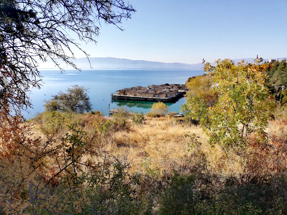 shopkarishte's tweet photo. @PicPublic @MagicalEurope @Havenlust @malemalefica @w0nderfulplace @ThePhotoHour Bay of Bones and reconstructed 3500 years old prehistoric settlement
#BayofBones #Ohrid #Lake
#Gradishte #Peshtani
#Macedonia https://t.co/meKAyRcnVn
