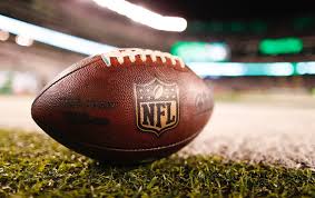 FOOTBALL SUNDAY IS HERE!!! Discovery Ventura is celebrating , come join us!! Doors open at 9 a.m! Don't miss out! #DiscoveryVTA 🏈