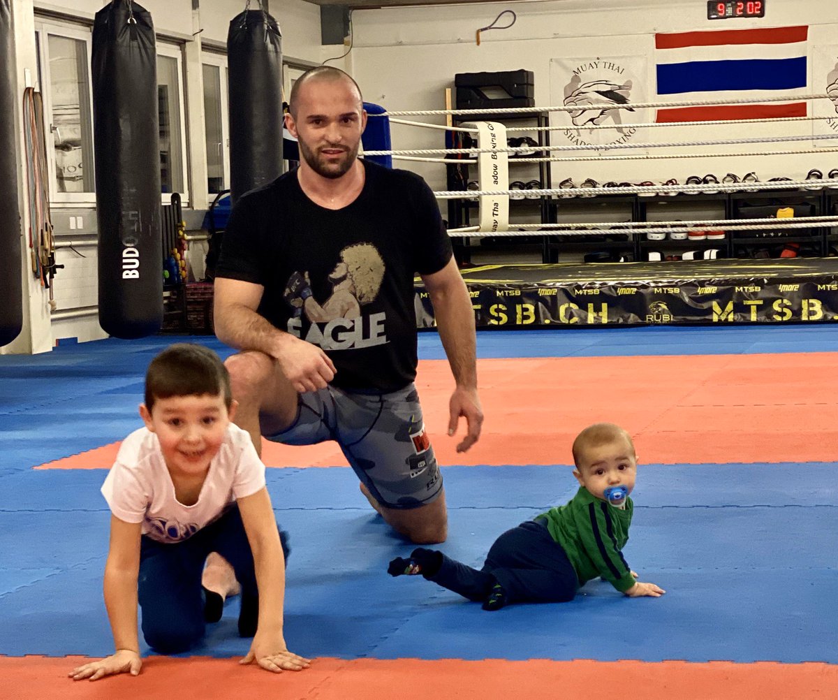 TheDogBeni's tweet photo. Training with my Lions https://t.co/qQH3YaE8dC