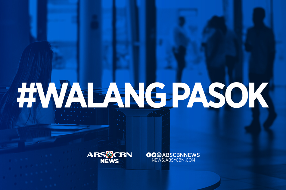 ABSCBNNews's tweet photo. #WalangPasok: Palace suspends classes and government work in Metro Manila, Central Luzon, and Calabarzon on Monday, Jan. 13 | via @arianne_merez https://t.co/MM6SkcM86b