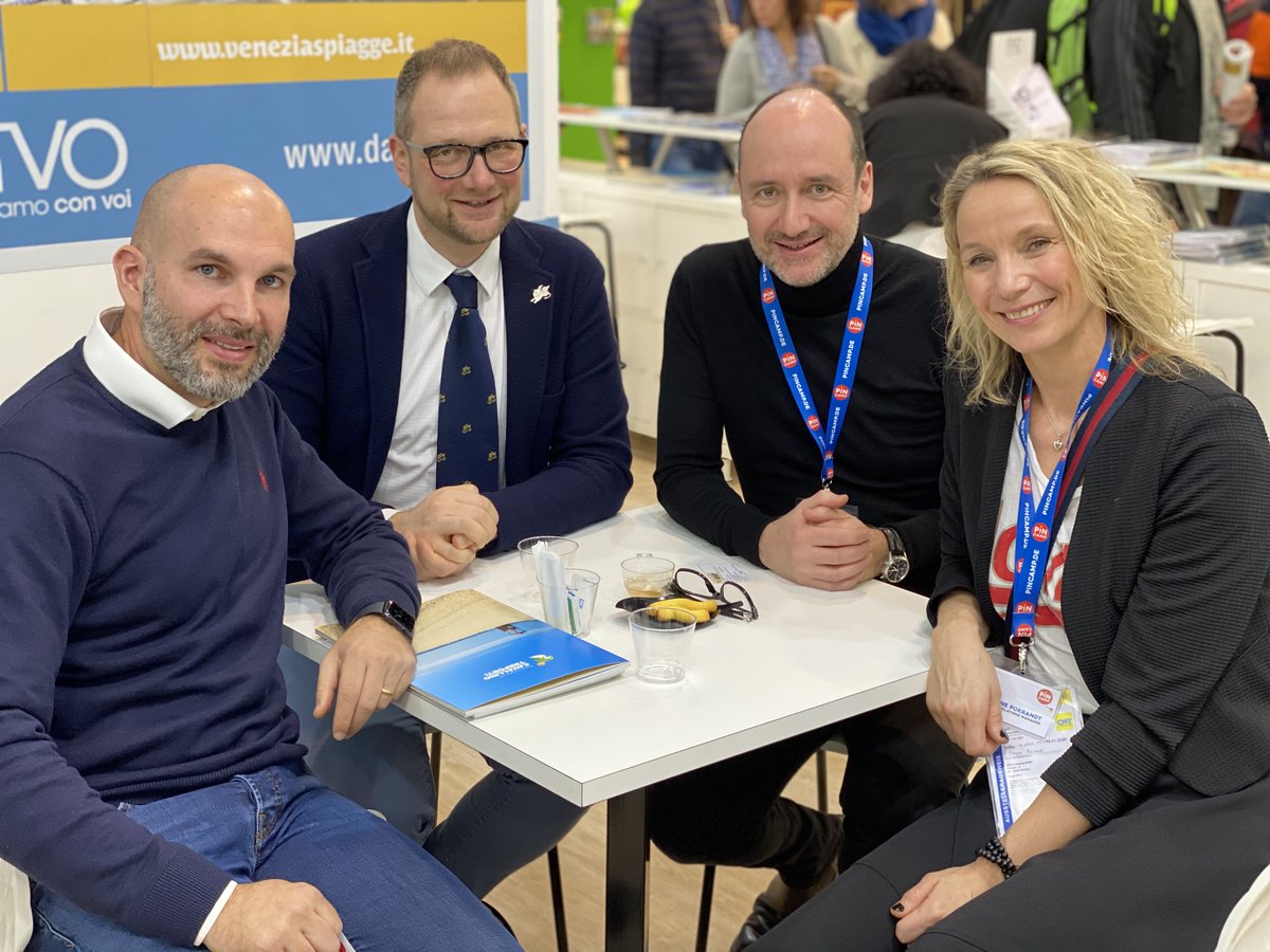 E' venuto a trovarci allo Stand di Venice Sands Mr. Uwe Frers - CEO - PiNCAMP | ADAC Camping.
Grazie della visita! Lo aspettiamo presto a Cavallino-Treporti !
🙂 Danke <a href="/ADAC/">ADAC</a> <a href="/PiNCAMP_DE/">PiNCAMP</a>