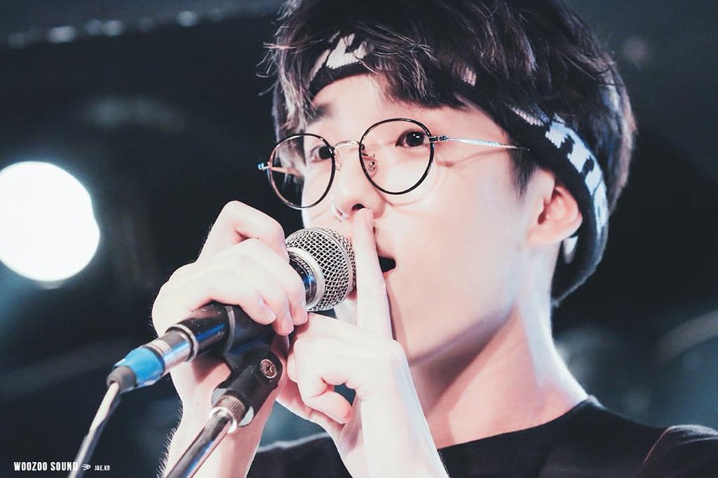 Day6_memory's tweet photo. 150731 라클데 #Jae_memory
제이 흑발 어디쯤 오고 있나요••
#데이식스 #제형 #Day6 #Jae https://t.co/KVyR88qMPz