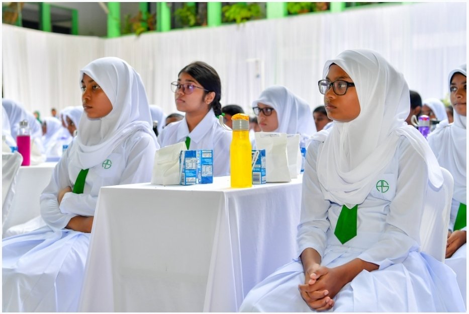 މިފެށުނު ތަޢުލީމީ އާ އަހަރަކީ ދަރިވަރުންނާއި މުދައްރިސުންނަށް  ހުރިހާގޮތަކުން ވެސް ކާމިޔާބު އަހަރެއްކަމުގައި ލައްވާށި.
އާމީން! ❤