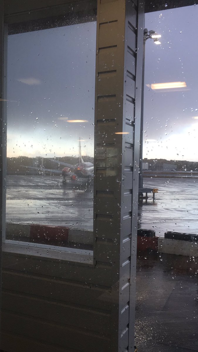 GerrardAmz's tweet photo. Sat at airport waiting to fly to Glasgow for my induction week. #excited #nervous #lookingforwardtonewchallenges #wishtheweatherwasbetter #terrifiedofflying π€£π€¦ββοΈ. https://t.co/6z99F2VuZI