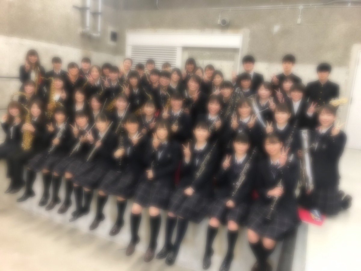 sakurasui_73's tweet photo. 1月12日(日)豊中吹奏楽フェスティバル

2020年最初の本番!!!
桜吹&amp;OBOGさんで＂アラジンメドレー＂と＂Don't stop me now＂を演奏しました！合同練習も少なかったですか、楽しく演奏できたと思います😊 https://t.co/gmozxwJnxI