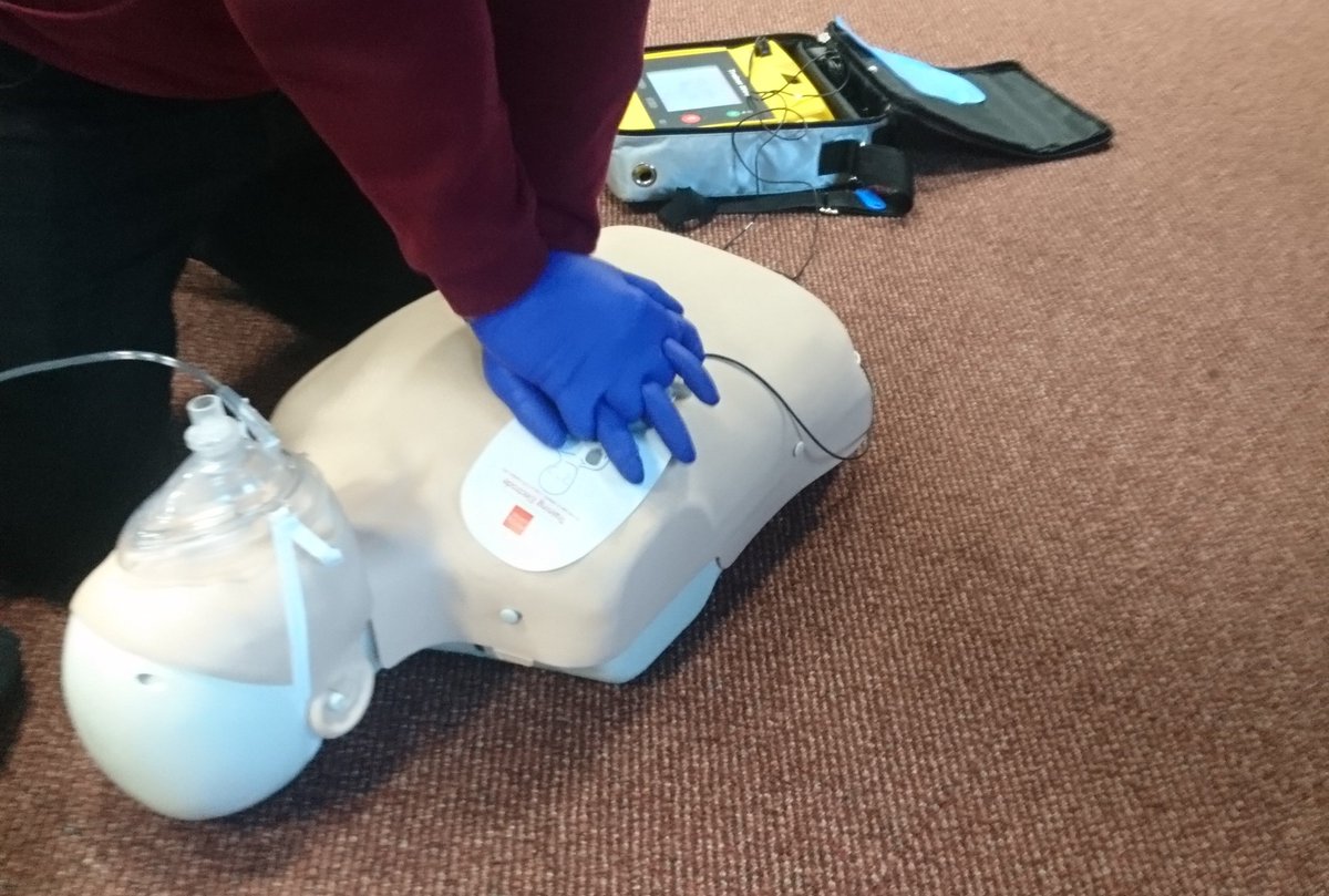 NW_SAR's tweet photo. #CFRtwitterweek #Practice makes perfect.
@NWAmb_CRTJane
@RossendaleCFRS https://t.co/DWrPhGTVHk