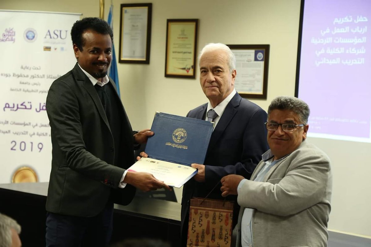 iMMAP_Inc's tweet image. On December 21, 2019, iMMAP was honored by Jordan’s Applied Science University for taking in several of their students as interns and enhancing their knowledge in the field of data visualization.

#iMMAPrecognized #SpreadingtheKnowledge