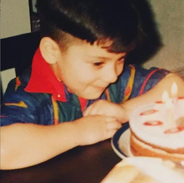 Happy birthday zayn :) you deserve the world #zaynbirthday #ZaynMalik <a href="/zaynmalik/">zayn</a>