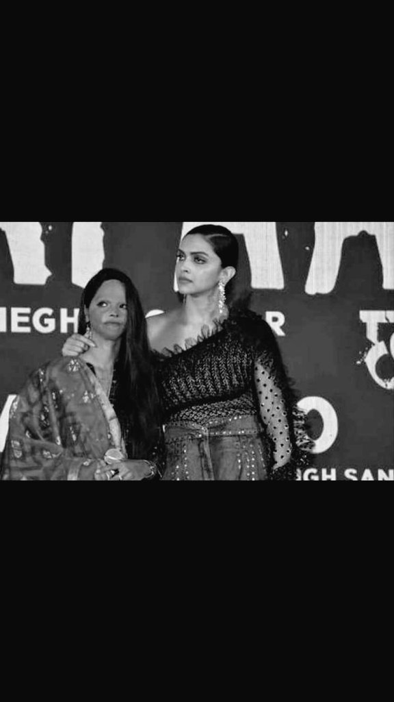 Tejas55847709's tweet photo. ❎ Notice #Bycott_Chhapak

The opening day collection of chhapak is 4.5cr...
Yupee.....It is humble request to avoid this movie....
If you are a citizen of India then don't watch this movie.... https://t.co/D30DxVHcKc