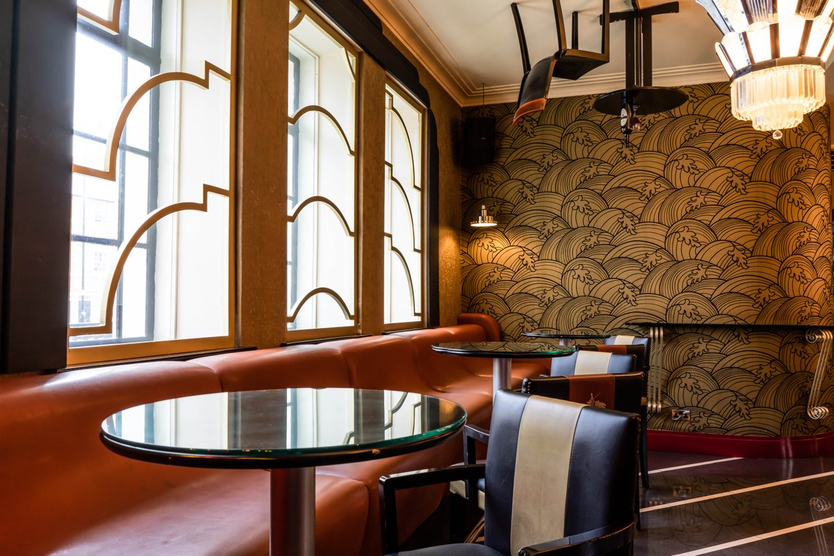 The Cafe Bar Concerto is in keeping with the traditional Art Deco style of the Earl and is suitable for all occasions.

We wonder how many people notice the table and chair on the ceiling?

theearl.co.uk/dining/