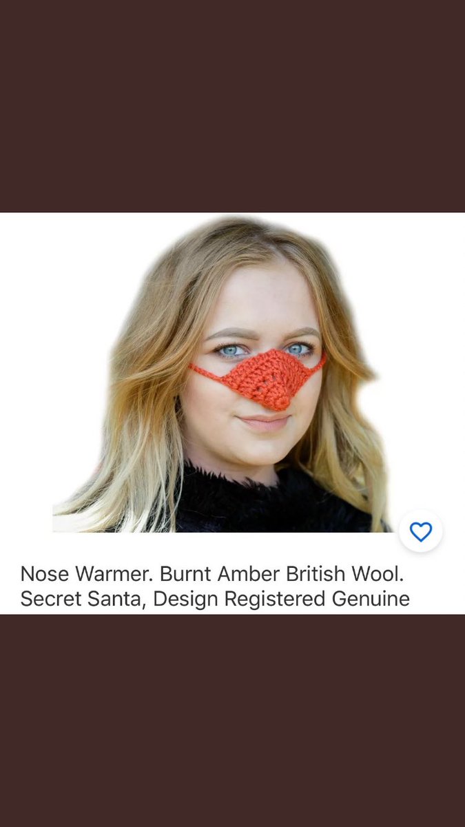 هذا الشي ينفع لي اذا سافرت او طلعت بالبرد اكثر شي يبرد فيني خشمي يطلع احمرر  😂😂 الي يشفوني يعرف اني بردانه