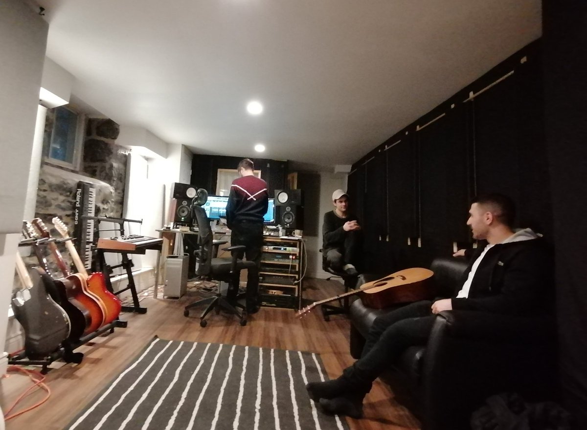 brenofficial's tweet photo. Got the team back together for my new project coming in early 2020 https://t.co/VPqxtndjKI