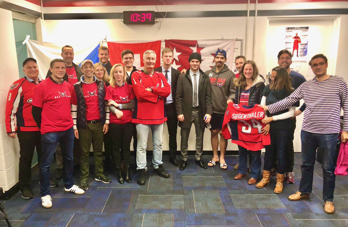 Great meeting #Swiss #hockey players <a href="/josieg97/">Jonas Siegenthaler</a> with the <a href="/Capitals/">Washington Capitals</a> &amp; <a href="/muellermirco/">Mirco Mueller</a> &amp; <a href="/nicohischier/">Nico Hischier</a>, both with the <a href="/NJDevils/">New Jersey Devils</a>! Happy to see 🇨🇭 athletes shining in the 🇺🇸. Special shoutout to <a href="/nicohischier/">Nico Hischier</a> for scoring 2 goals! <a href="/valaiswallis/">Valais/Wallis</a> <a href="/NHL/">NHL</a>