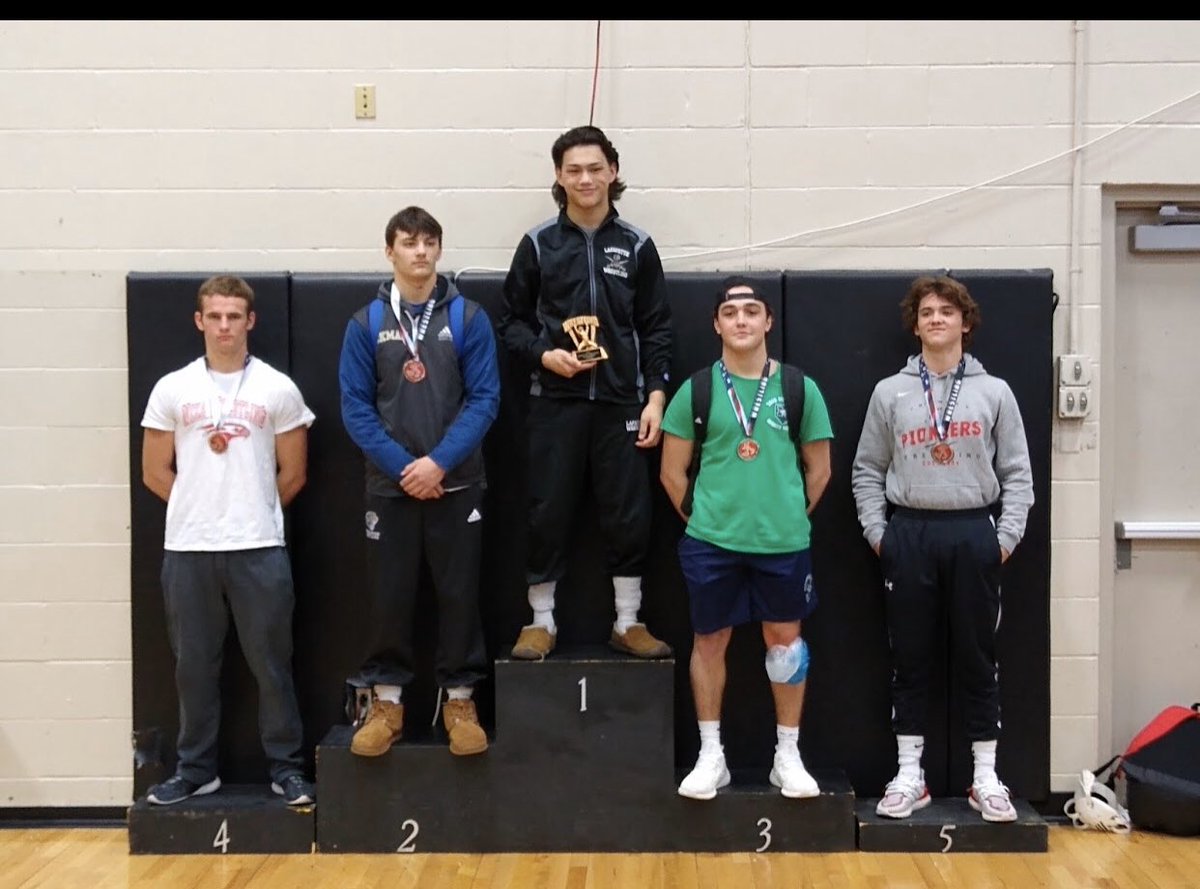 LHSwrestlers's tweet photo. Fred Ross Champions Drew Doehring, Gabe Frankenberger, Tommy Hagan #standingontop #lessthan1% https://t.co/pOikzQD7MV