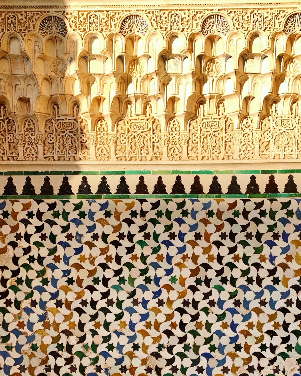 IsabellaMNoble's tweet photo. At the magical Alhambra first thing for @lonelyplanet #lpinspain #alhambra #granada #lp https://t.co/8uxOvJh6Oz