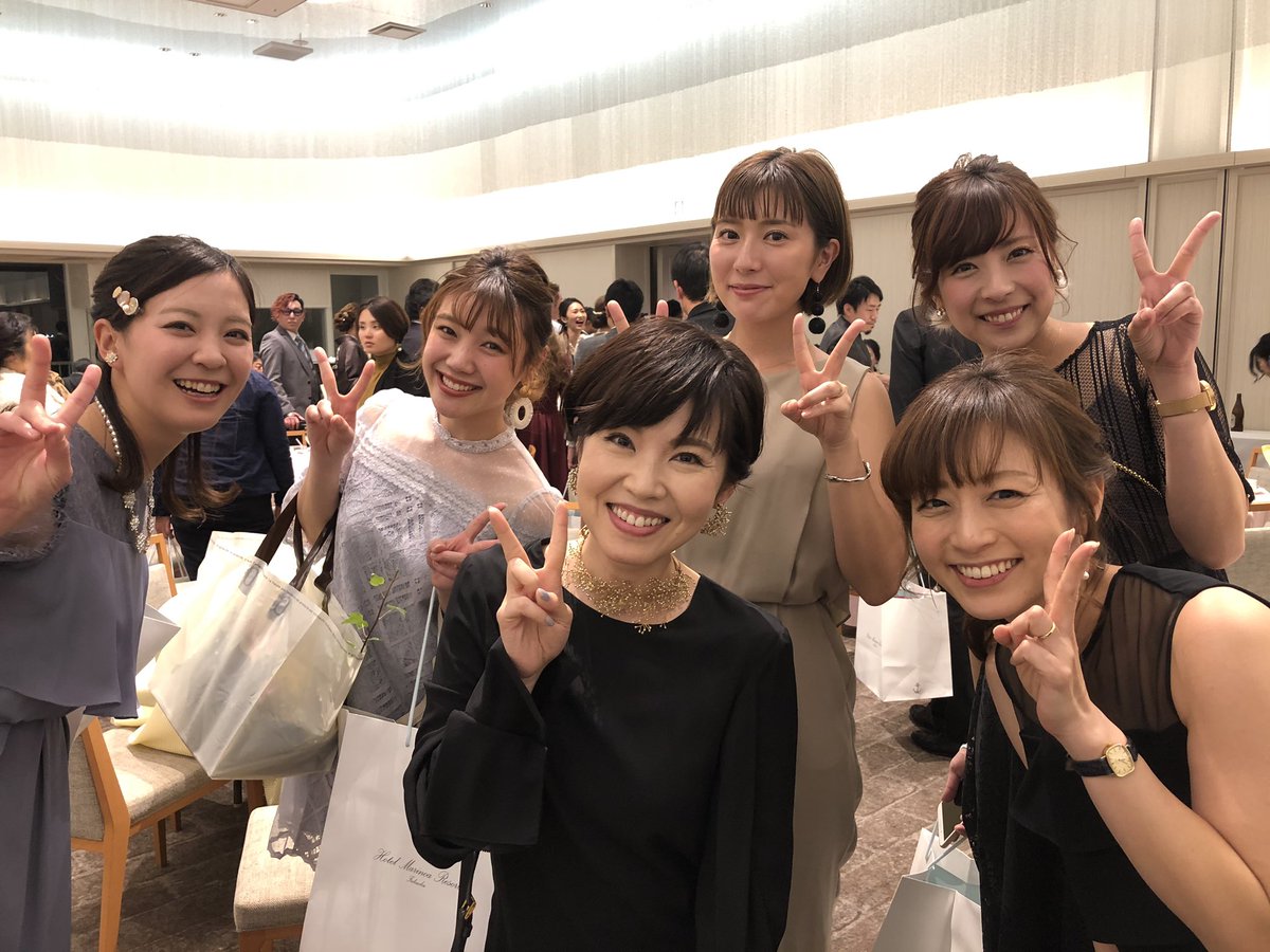 ふじ子の結婚式💕いやー、賑やかで楽しい披露宴でした💕笑顔いっぱいで ふじ子の結婚式💕いやー、賑やかで楽しい披露宴でした💕笑顔いっぱいで