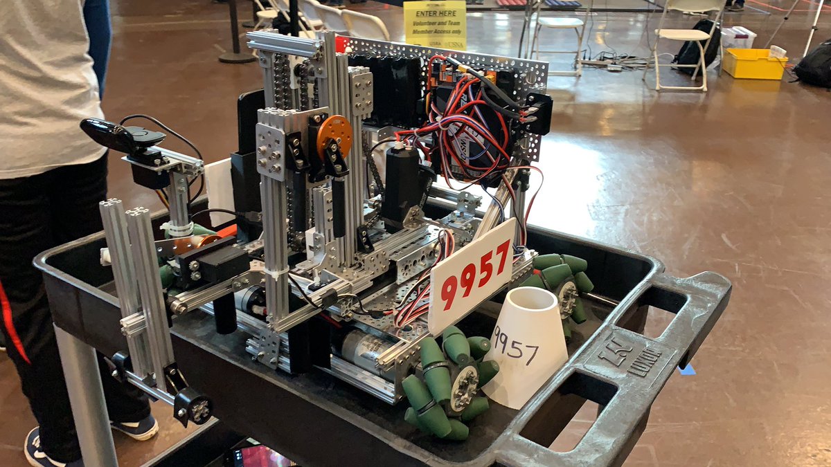 RobocraftFTC's tweet image. We’re on our way to inspection!!!
#FIRST #FTC