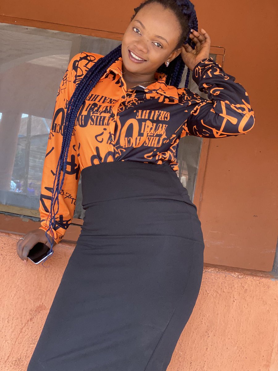 FaithHenshaw2's tweet photo. So I told my broke pride full girlfriend that I would respect her pride when she starts buying things in millions. That shit humble her ASAP ππ. My name is #faith_henshaw and Iβm an #erigma. https://t.co/LjNLe9ZdxU
