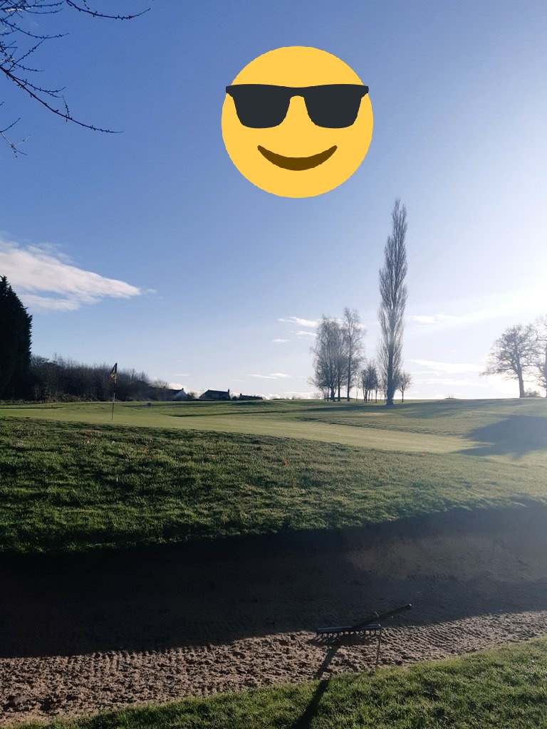 shaunjenko's tweet photo. Took this as I was leaving!!!!!!!Wasnt like this at 9am this morning!!! 🙈😂☔🌧 @butts31 @robcoxon39 @Lee_Pudda #whereisdrew https://t.co/xla7OUB7du