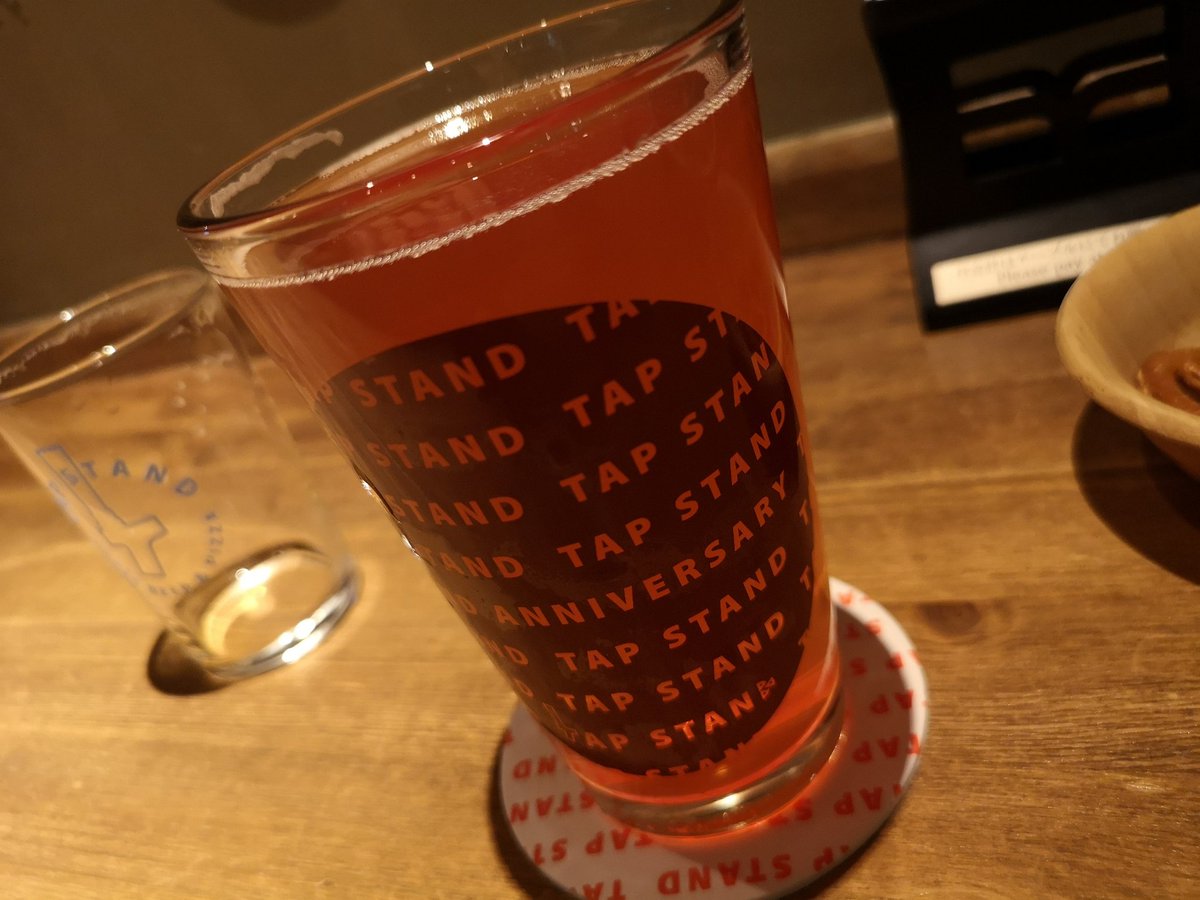 beer_3ne's tweet photo. 湘南ビール / IPA American Style
Black Raven / Trickster
Repubrew / Berry Muffin Pastry Amber
ラストのベリーマフィン
サワーエールのような酸味!
#ビール #クラフトビール #クラフトビール備忘録 #湘南ビール #blackraven #repubrew #新宿 #tapstand https://t.co/fKIMJeEtat
