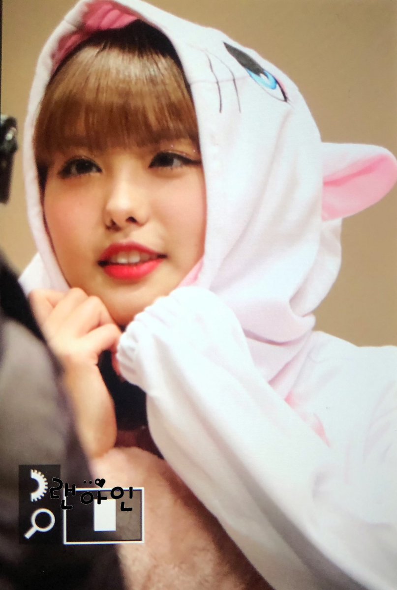 renahin___'s tweet photo. 200112 모모랜드 팬사인회

#모모랜드 #MOMOLAND #モモランド #아인 #AHIN #アイン @OfficialMMLD https://t.co/hCFBI9d7mN